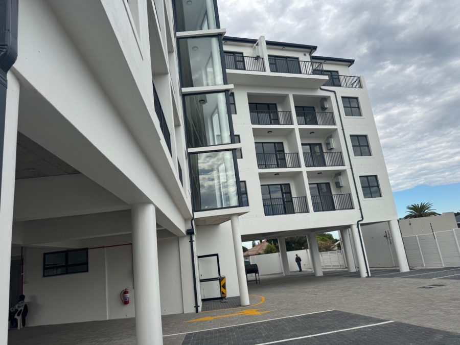 2 Bedroom Property for Sale in Table View Western Cape